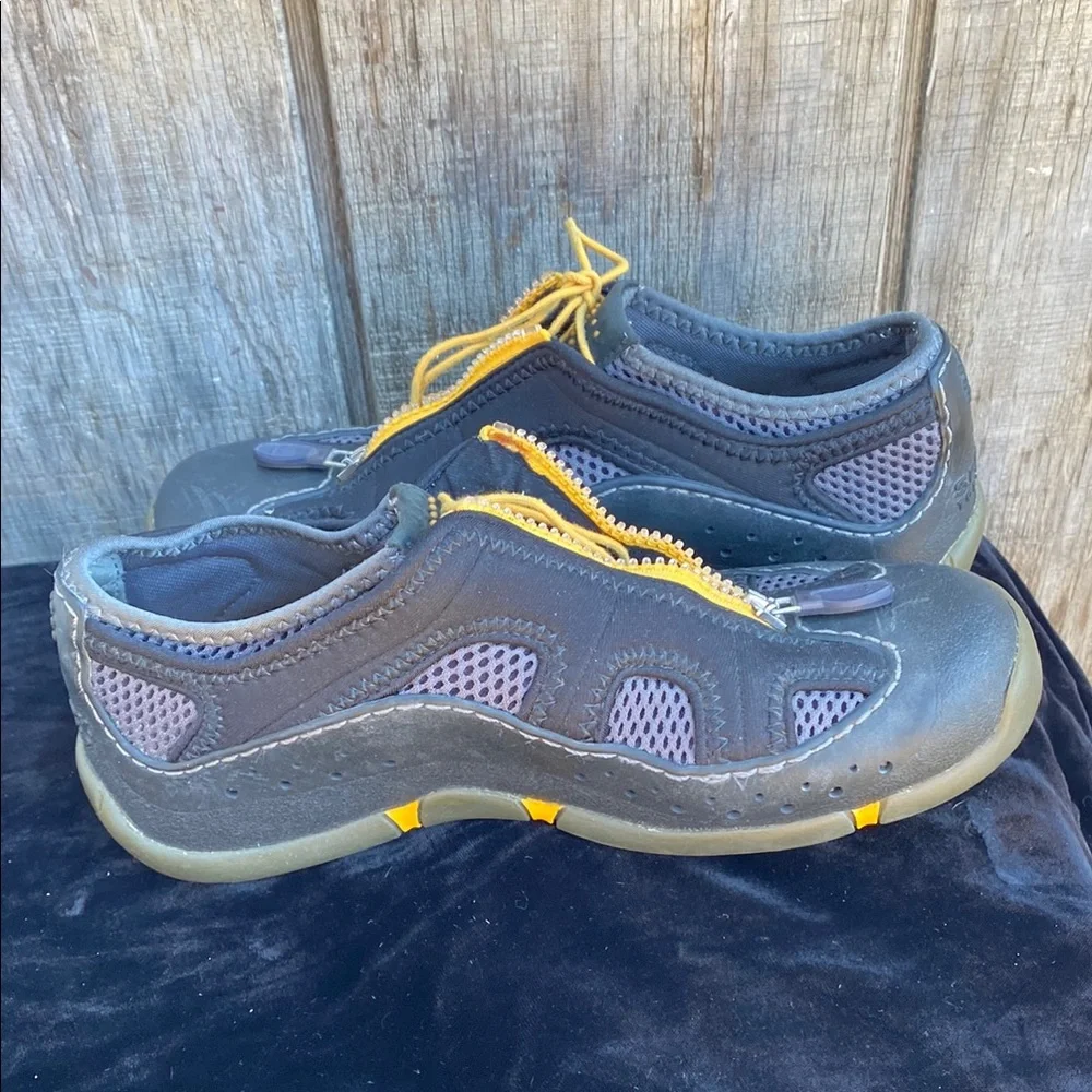 Sperry Black And Yellow Boat Shoe Sneakers Size 7.5